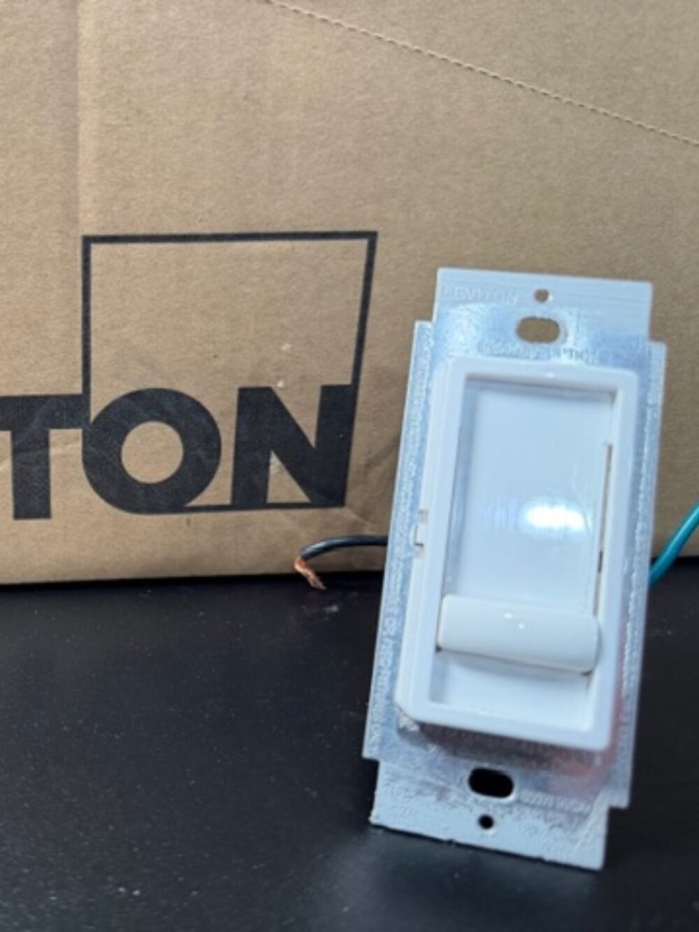 Leviton Sure Slide White Slide Dimmer Switches